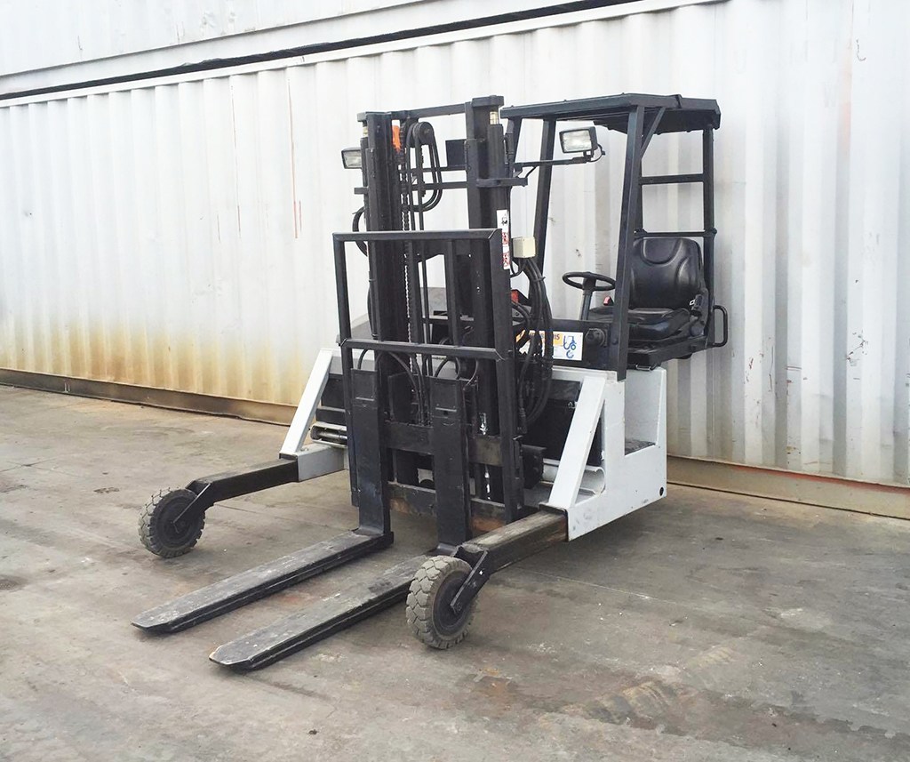 5t used diesel truck mounted forklift 108773 used reconditioned truck 